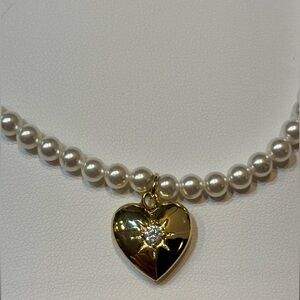 Gold Heart Pendant Pearl Necklace